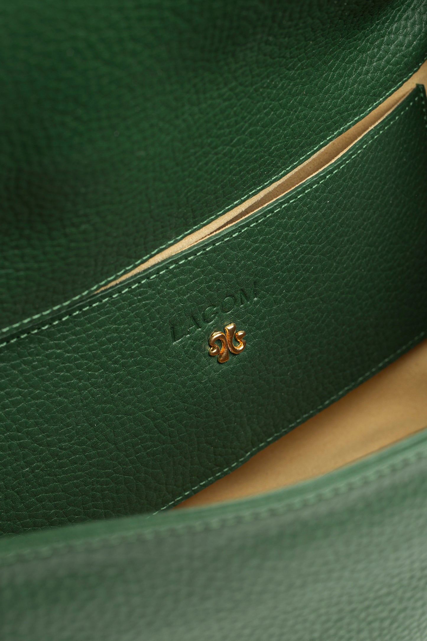 Lagom No. 01 — Bära - Forest green